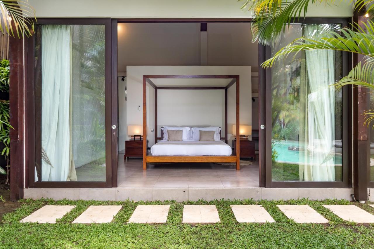 Villa Alice By Villa Finder Seminyak Exterior foto