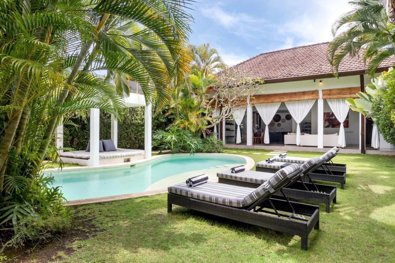 Villa Alice By Villa Finder Seminyak Exterior foto