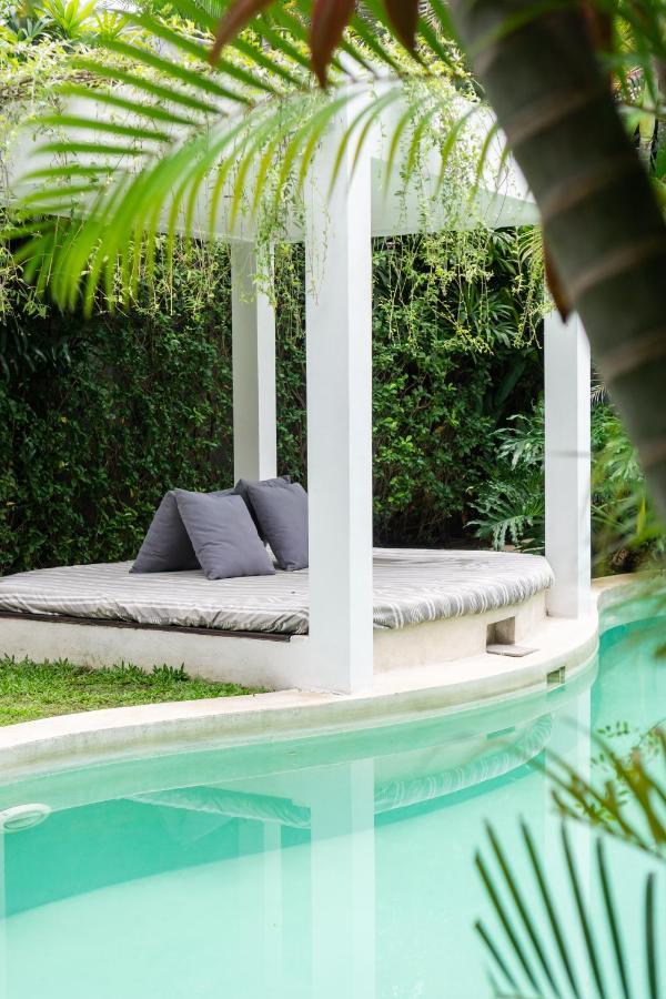 Villa Alice By Villa Finder Seminyak Exterior foto