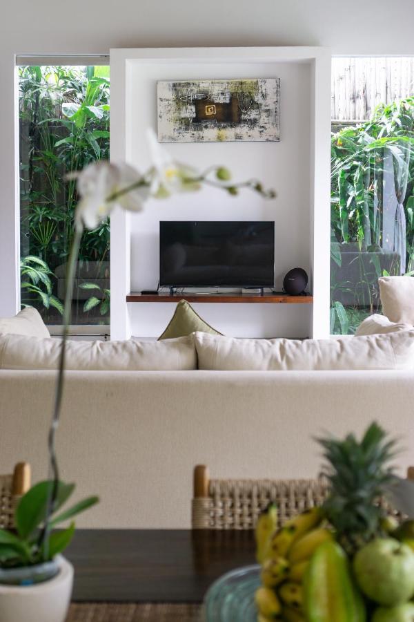 Villa Alice By Villa Finder Seminyak Exterior foto